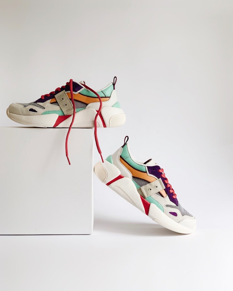Color-Blocked Street Style Sneakers