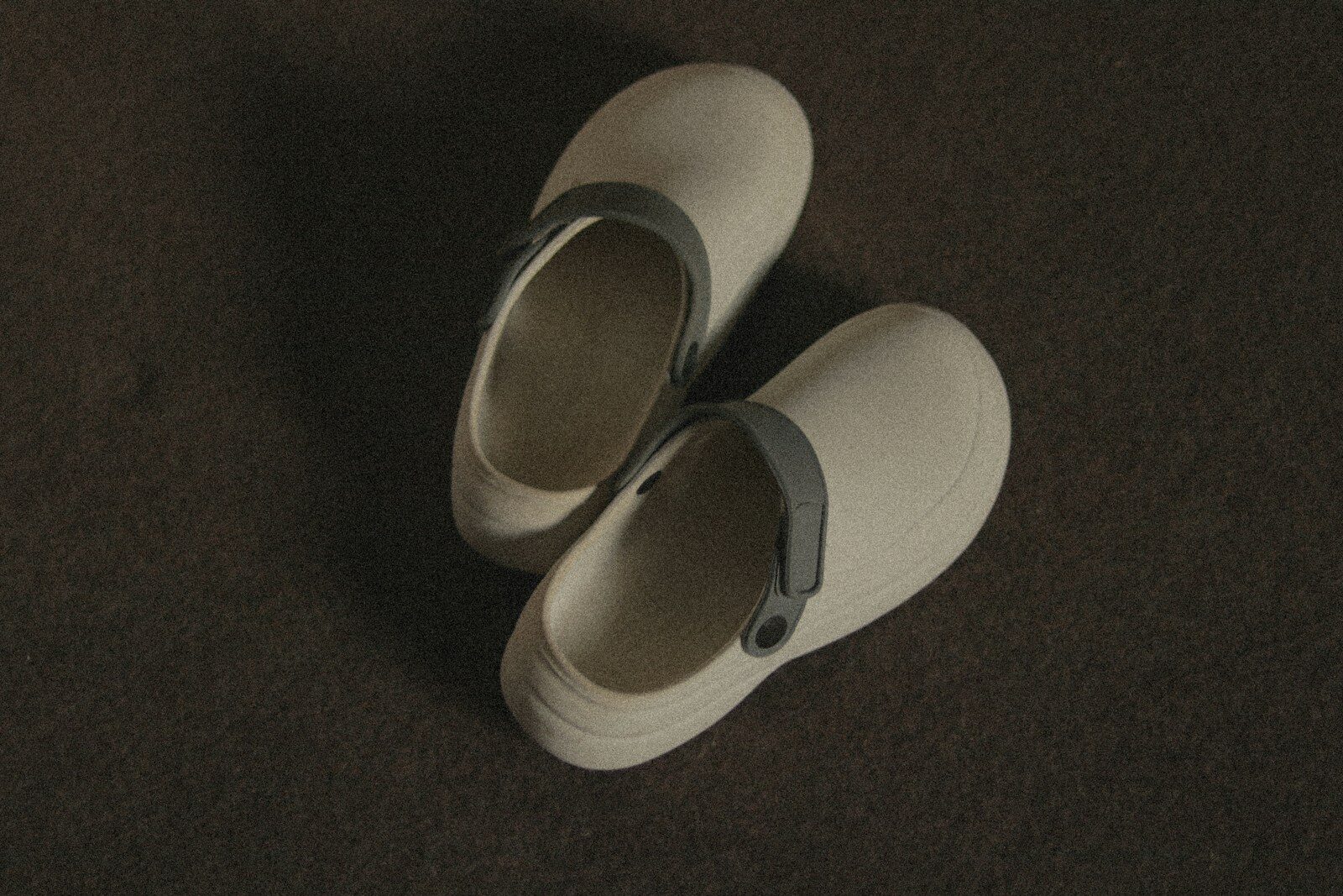 Slip-Resistant Medical Nursing Clogs