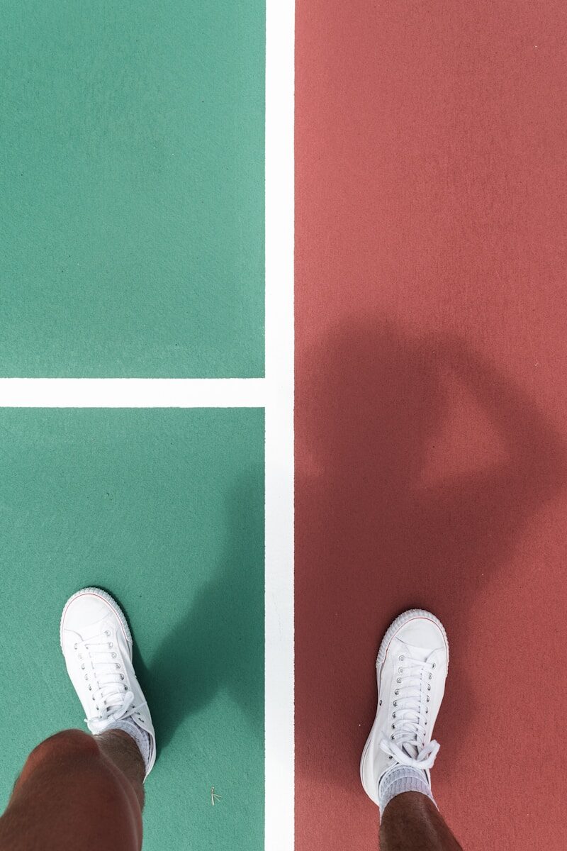 Cushioned Tennis Court Shoes