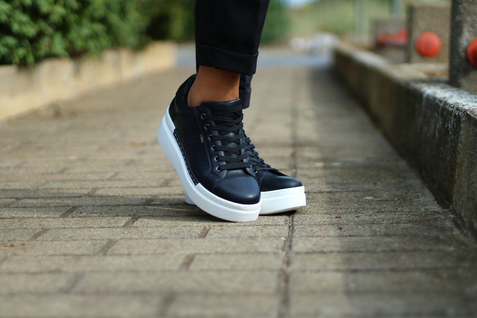 Platform Lace-Up Casual Trainers